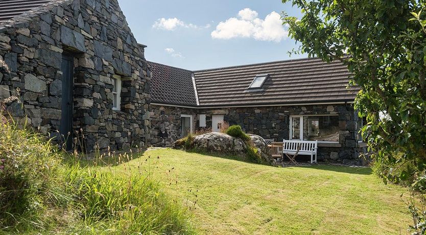 Photo of Roundstone Retreat