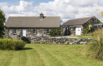 Roundstone Retreat Holiday Cottage