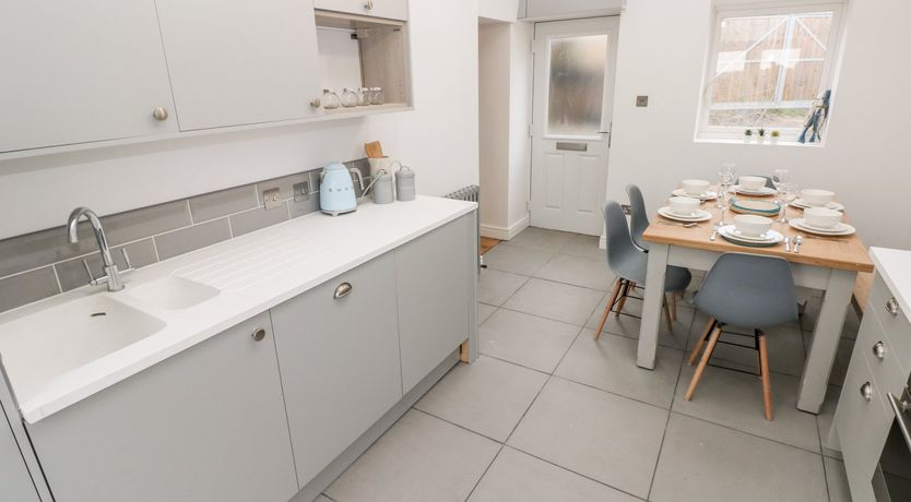 Photo of Coeden Bach