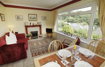 Limeslade Drive Holiday Cottage