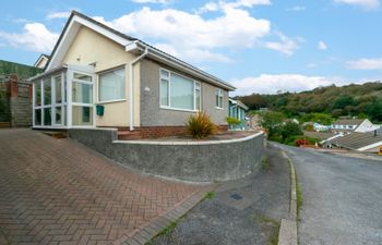 Limeslade Drive Holiday Cottage