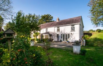 Crwcca Farm Cottage Holiday Cottage