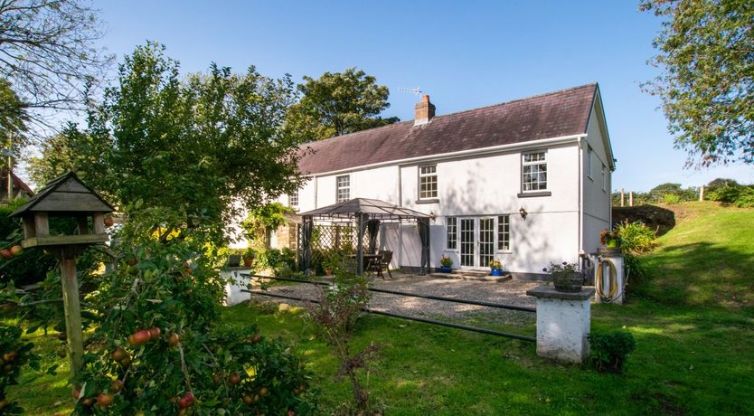 Photo of Crwcca Farm Cottage