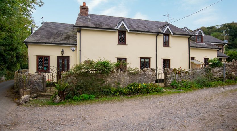 Photo of Ash Cottage, 1 Bed