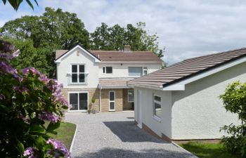 Roman Bridge Close Holiday Cottage