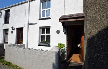 1 Bed in Caernarfon Holiday Cottage