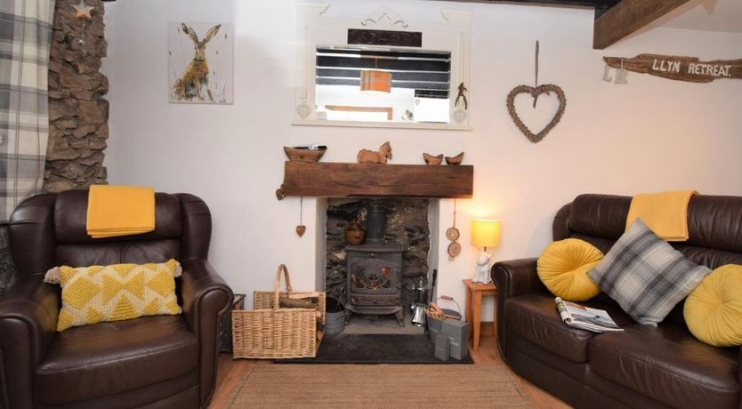 Photo of 1 Bed in Llanaelhaearn