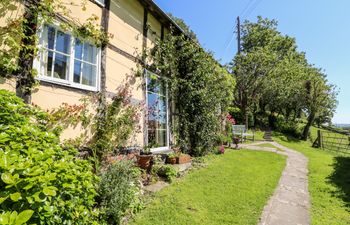 Lower Dolgenau- The Cottage Holiday Cottage