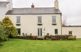 The Old Manor House Holiday Cottage