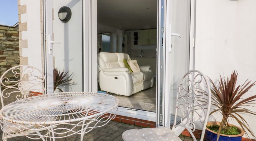 Photo of 3 Spyrys Heyl