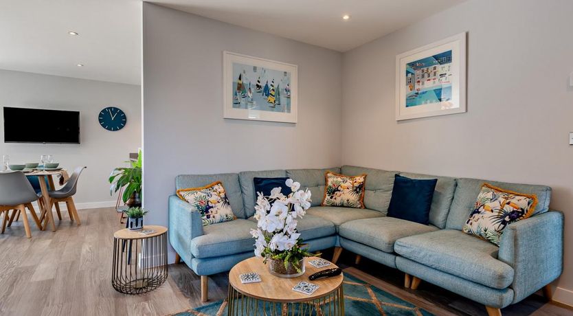 Photo of 4 Bed in Instow