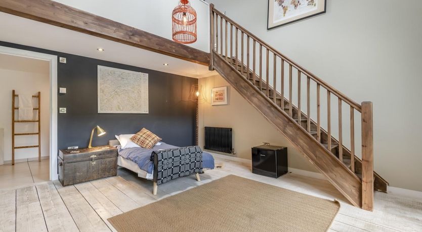 Photo of 9 Bed in Hereford