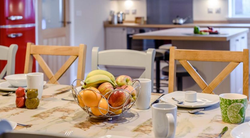 Photo of 4 Bed in Burrow