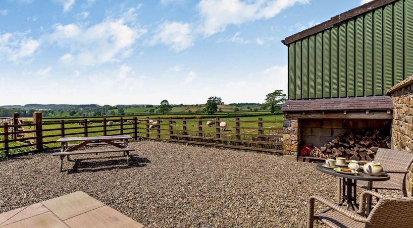 Photo of 4 Bed in Burrow