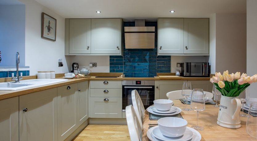 Photo of 3 Bed in Herodsfoot