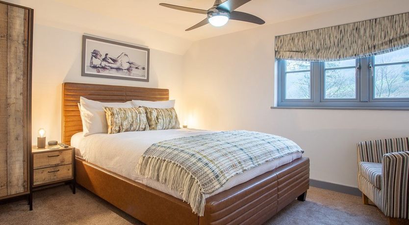 Photo of 3 Bed in Herodsfoot