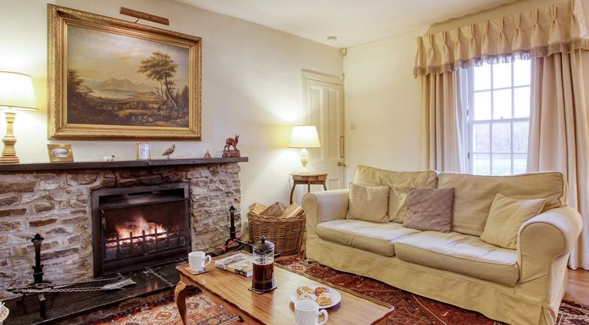 Photo of 6 Bed in Kinlocheil