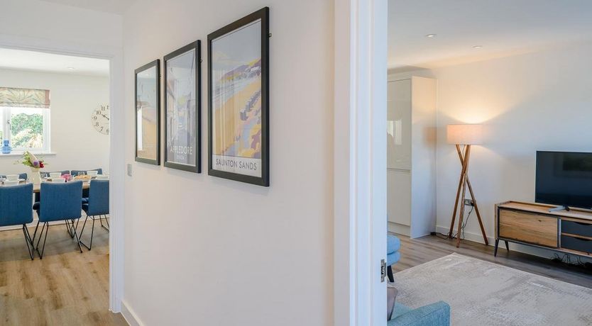 Photo of 4 Bed in Instow