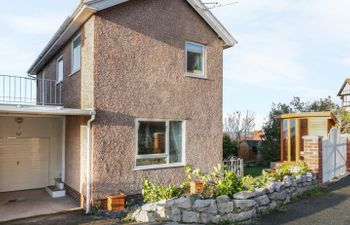 Bay View House Holiday Cottage