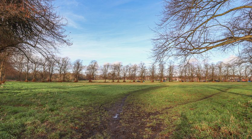 Photo of Heath Corner