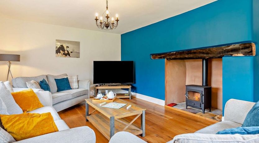 Photo of 5 Bed in Ashbrittle