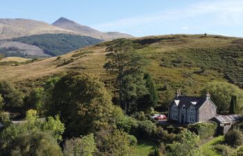 4 Bed in Taynuilt Holiday Cottage