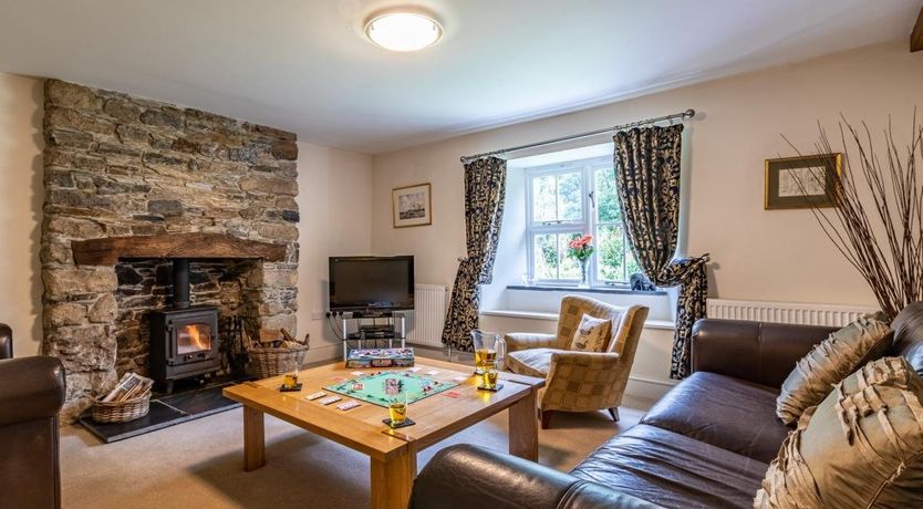 Photo of 6 Bed in Lydford