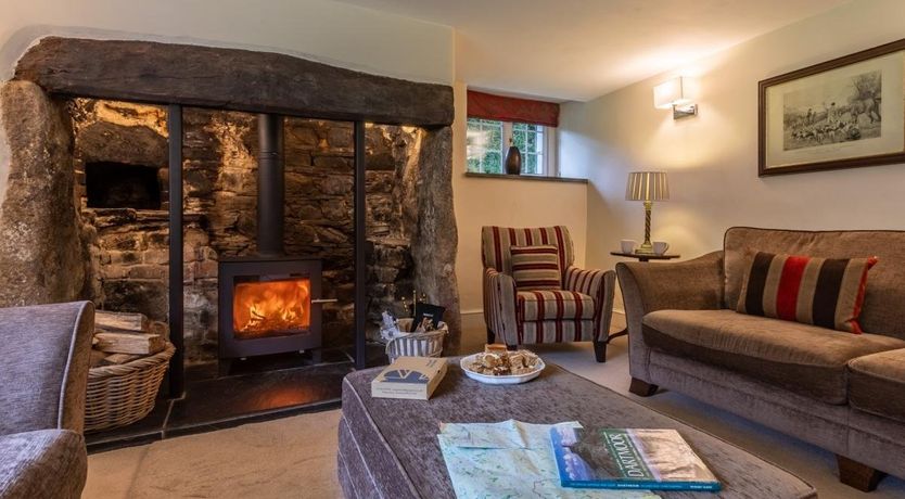 Photo of 6 Bed in Lydford