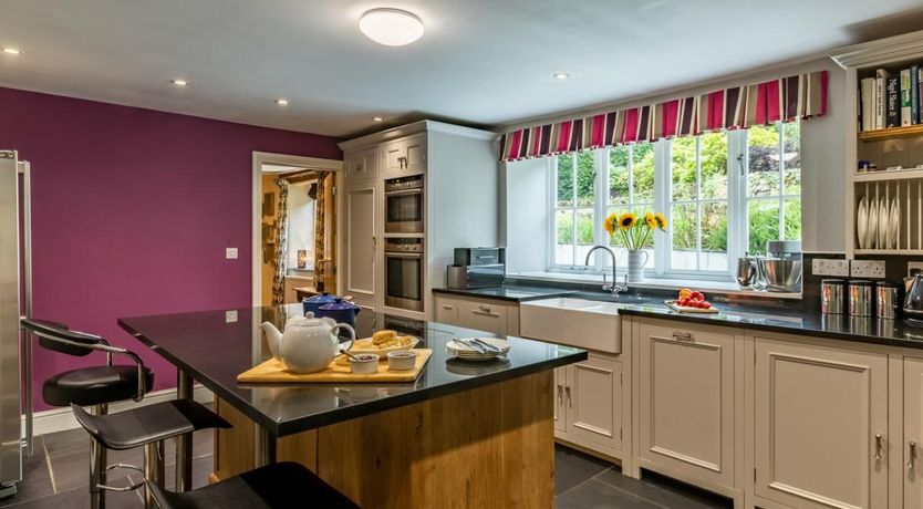 Photo of 6 Bed in Lydford