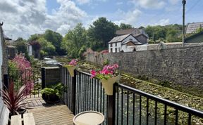 Photo of in Aberaeron (49261)