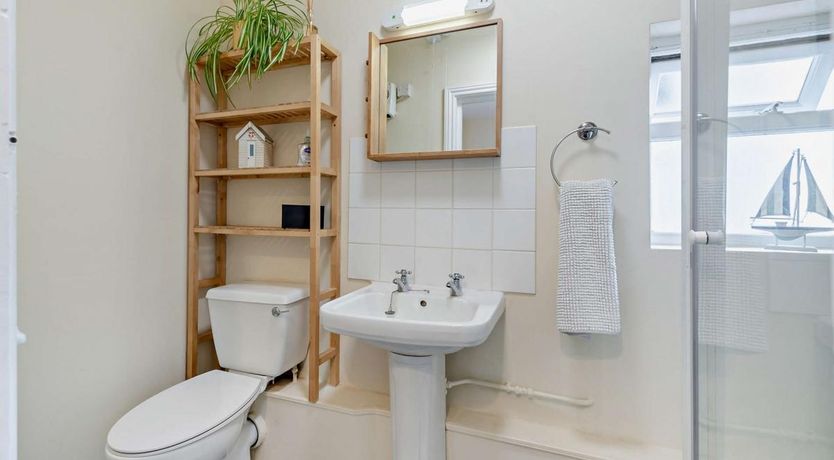 Photo of 1 Bed in Aberaeron