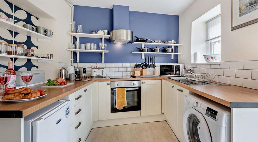 Photo of 1 Bed in Aberaeron