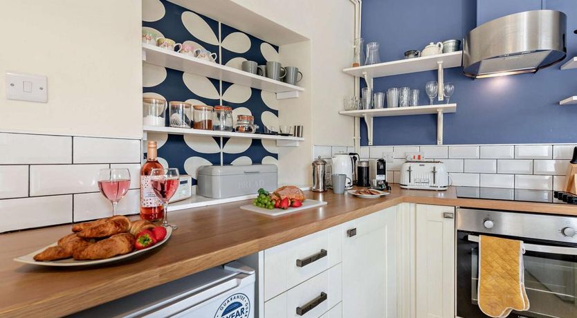 Photo of 1 Bed in Aberaeron