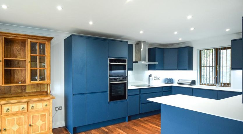 Photo of 4 Bed in Portreath