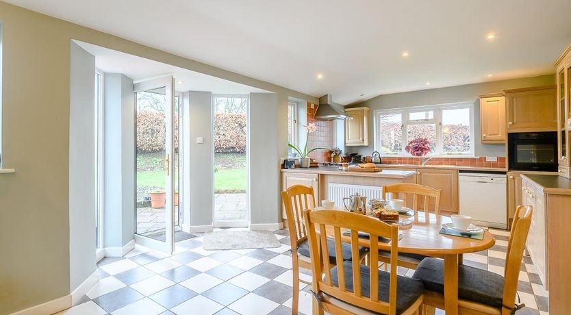 Photo of 2 Bed in Bolham