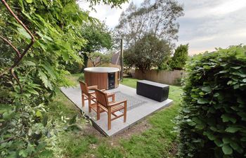 4 Bed in Bexhill-on-sea Holiday Cottage