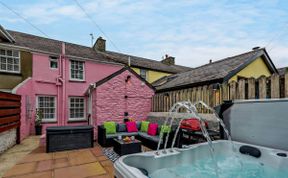 Photo of Cottage in West Wales