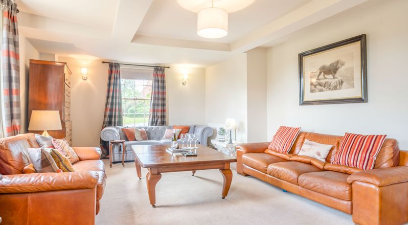 Photo of Hilltop House