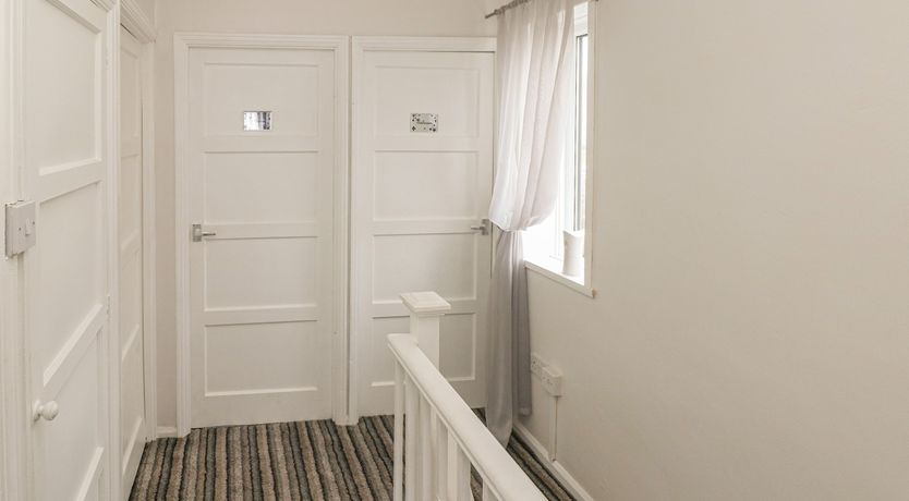 Photo of Cwtch Ar Y Mor