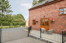 Photo of ash-farm-cottage-1