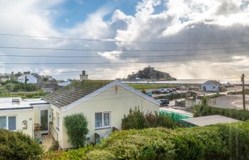 Cormorant Views Apartment