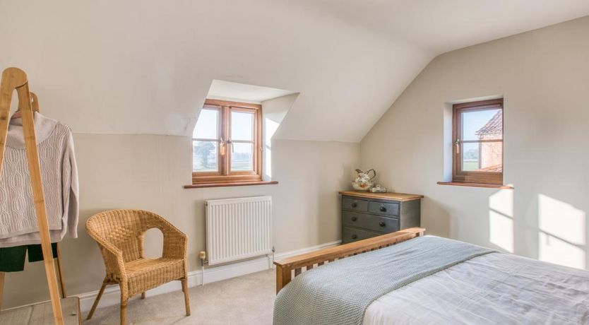 Photo of 4 Bed in Briston