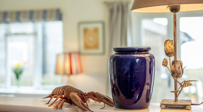 Photo of 2 Bed in Eype