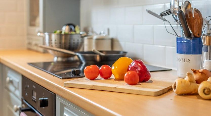 Photo of 2 Bed in Eype