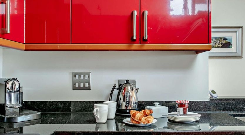 Photo of 3 Bed in Ilfracombe