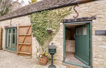 Five Mile House Barn Holiday Cottage