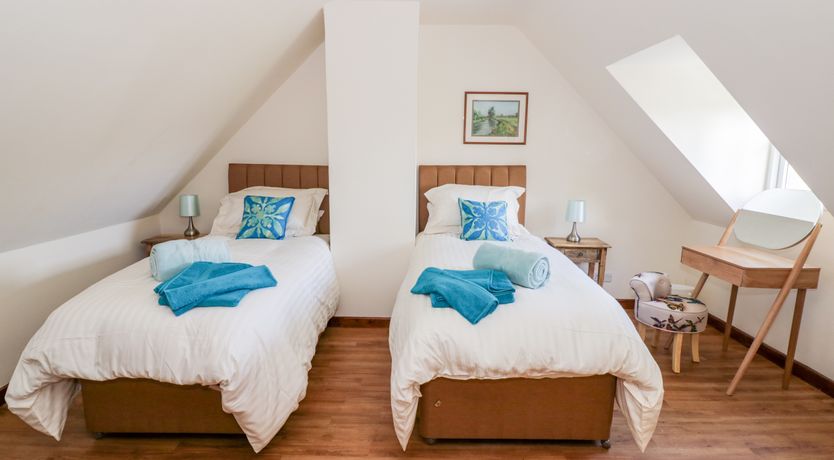 Photo of Five Mile House Barn