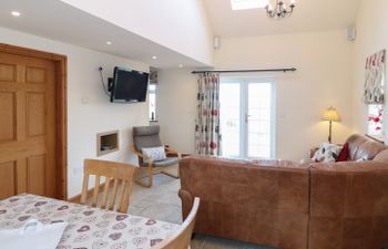 Bryn Eiddon Holiday Cottage