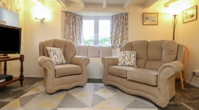 Photo of 2 Rose Cottages