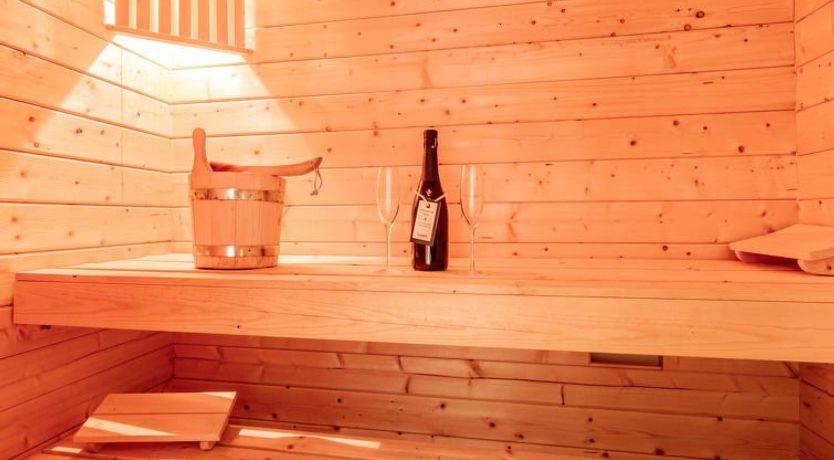 Photo of Lakeside Village 4 (+ sauna)